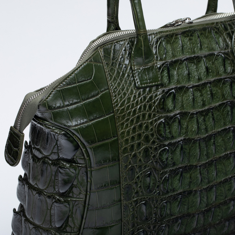 Деловая сумка из крокодиловой кожи 
