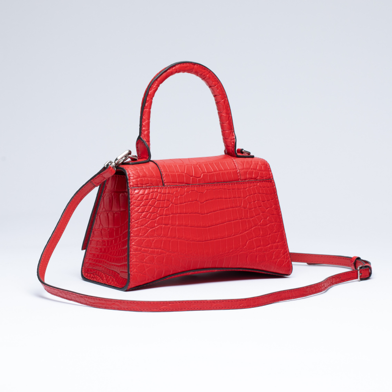 Сумка из кожи крокодила в стиле Balenciaga