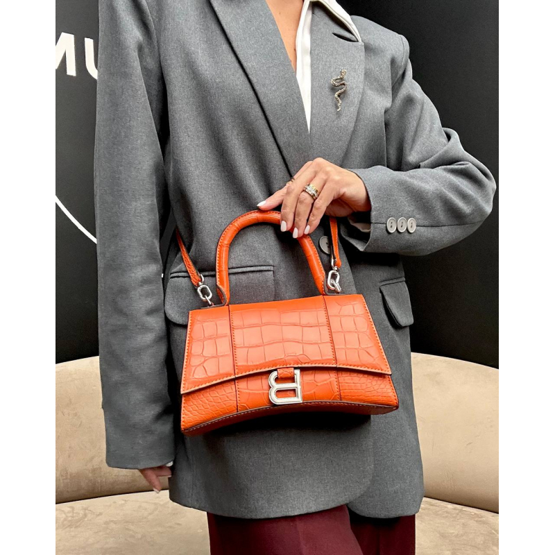 Сумка из крокодиловой кожи в стиле Balenciaga Сумка из крокодиловой кожи в стиле Balenciaga