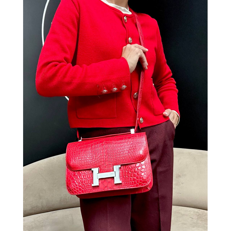 Сумка в стиле Herm&egrave;s Constance из крокодиловой кожи 