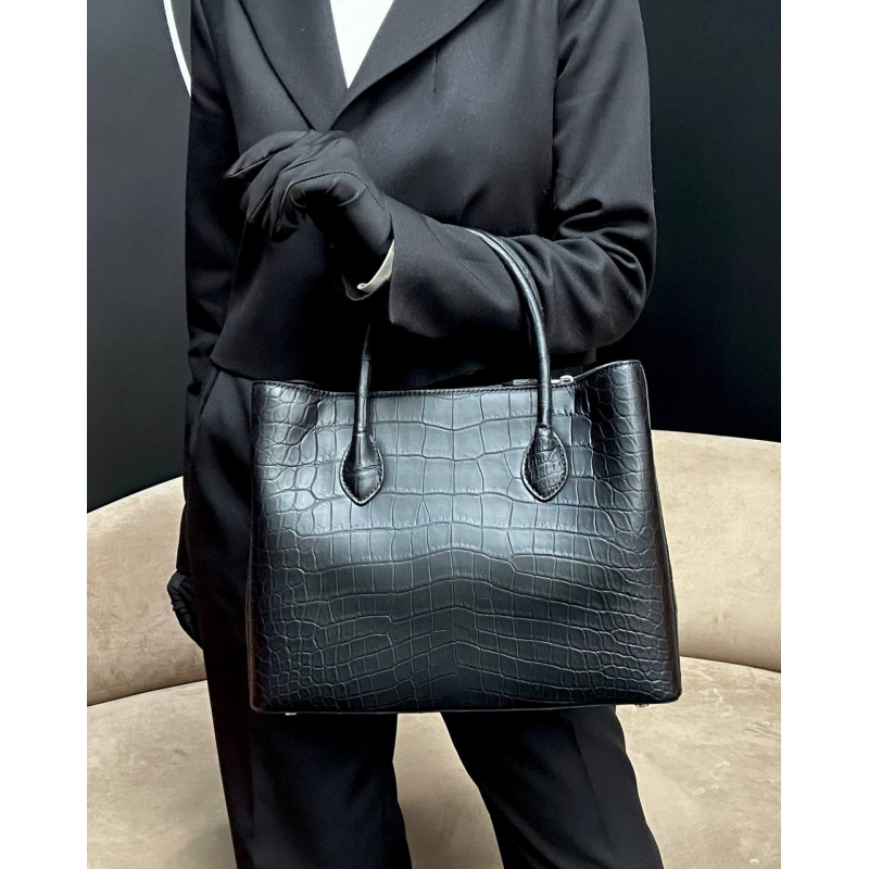 Сумка из крокодиловой кожи