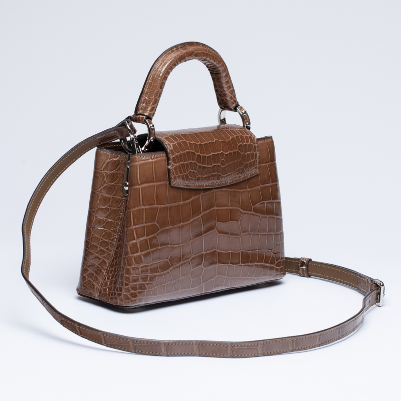 Сумка из кожи крокодила