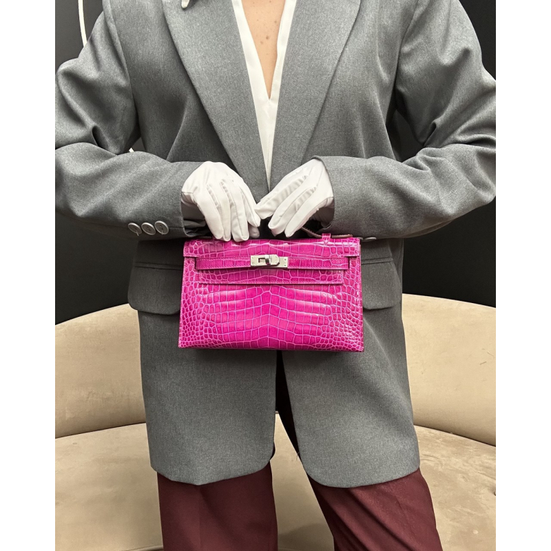 Сумка в стиле Hermès Kelly Pochette